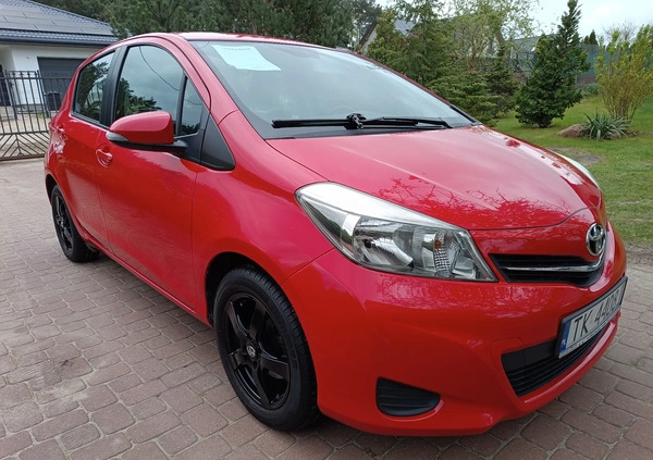 Toyota Yaris cena 29900 przebieg: 123000, rok produkcji 2012 z Golczewo małe 232